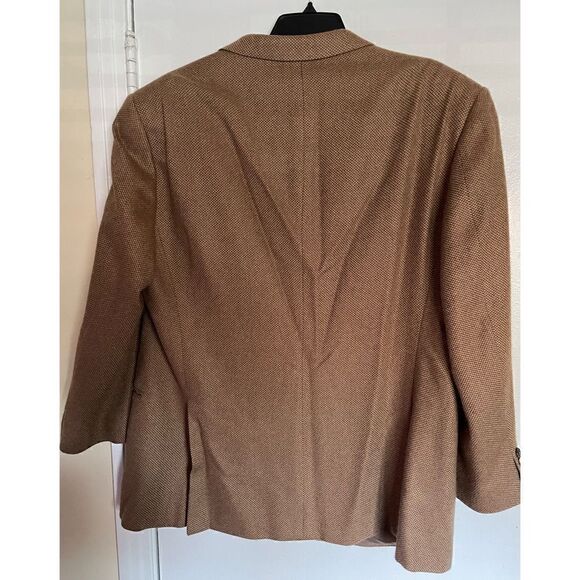 Armani Collezioni Beige Camel Hair 
Single Breasted Blazer Size 48/ XXL - Picture 6 of 7